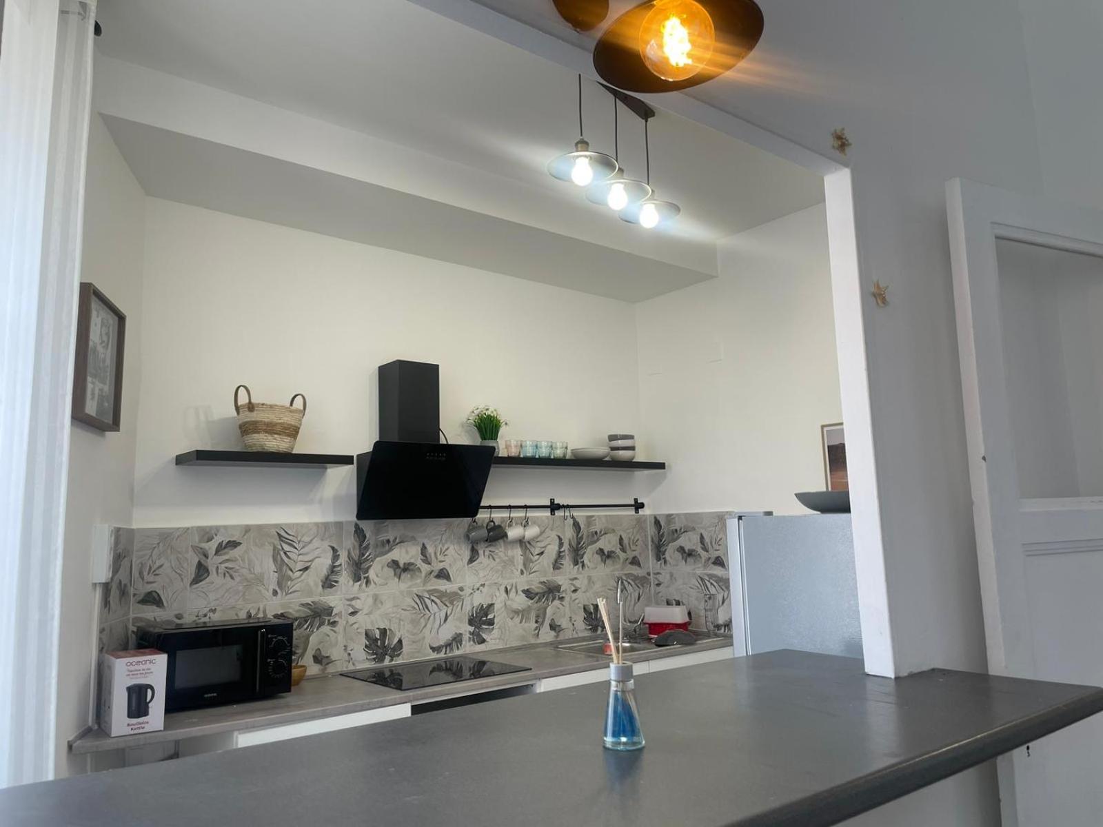Etoile De Mer Magnifique Studio Deco Plage Et Sable Fin, Votre Sejour A Marseille Commence Ici, Centre-Ville Marselha Exterior foto